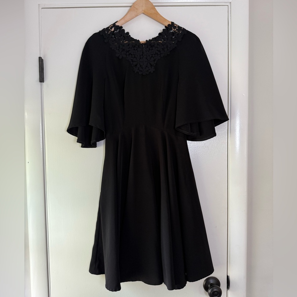 Isabel Garcia Solid Black Lace Trim Neckline Fit & Flare Dolman Sleeve Dress XS